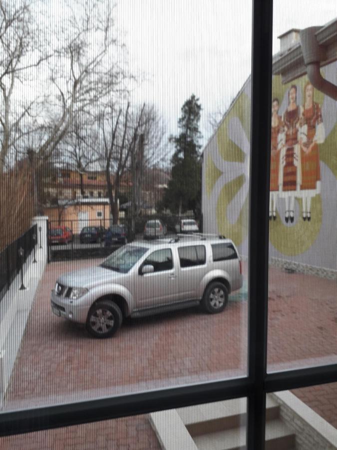 Hotel Red House Kjustendil Esterno foto
